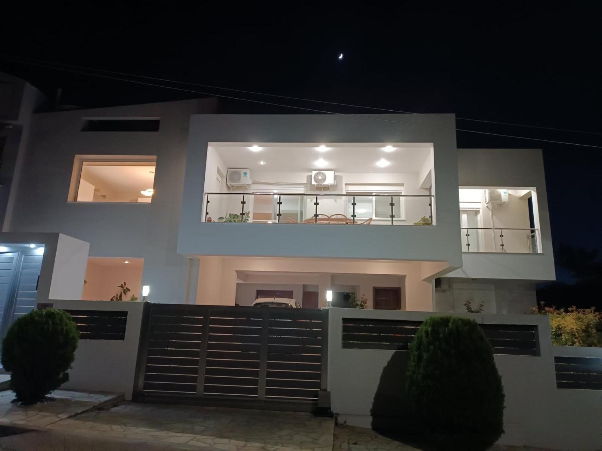 Selini Villa *